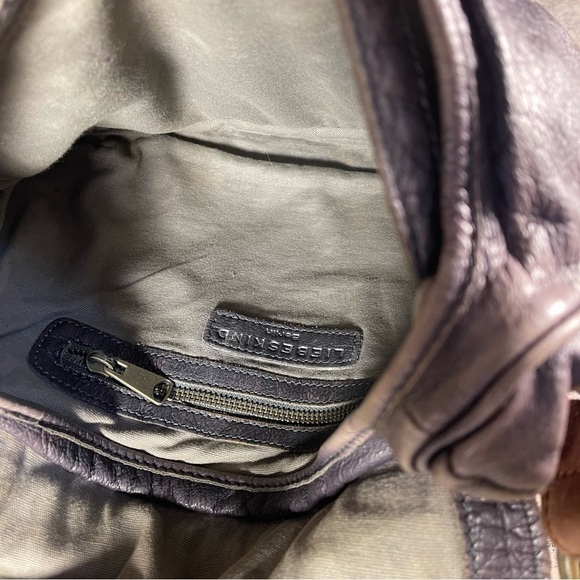 Liebeskind crossbody/messenger leather bag - Picture 10 of 16